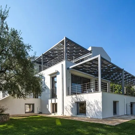 Villa Ren *